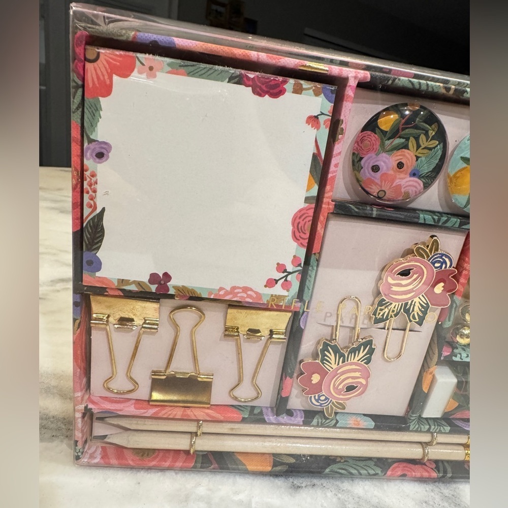 Anthropologie Rifle Paper Tackle Box 32 Piece Set Desk Office Accessories NIB - Picture 2 of 5